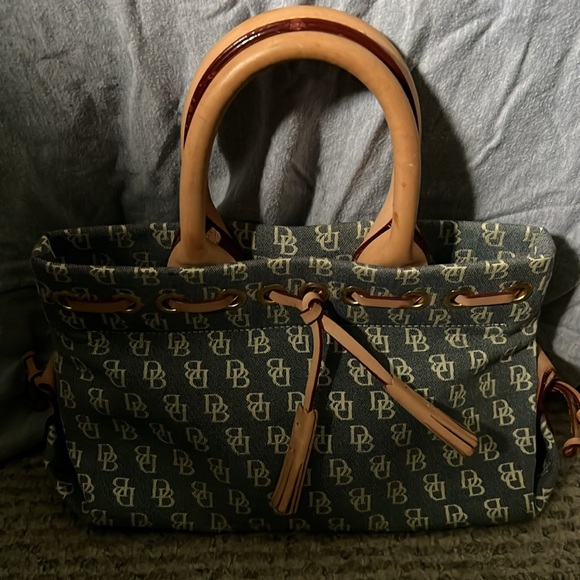Light denim blue dooney and bourke mini bag - Picture 2 of 3